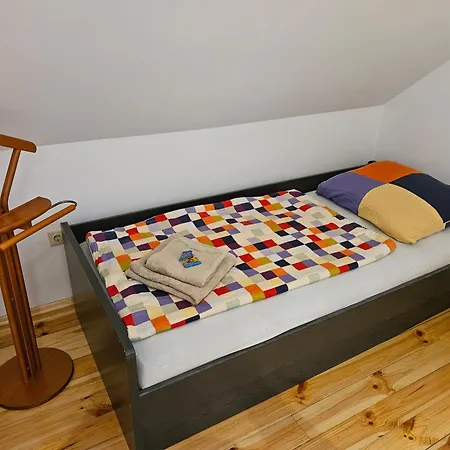 Casa de Férias Dom Letniskowy Julka Z Kominkiem, łódka, Rowery - Jezioro Gim - Park Bartbo *