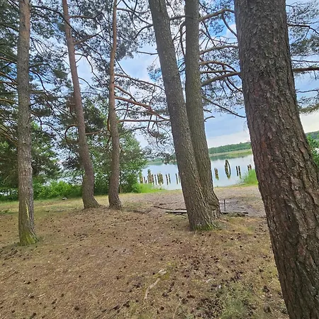 Holiday home Dom Letniskowy Julka Z Kominkiem, Lodka, Rowery - Jezioro Gim - Park Bartbo