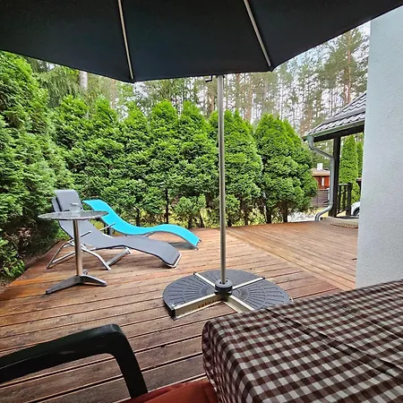 Holiday home Dom Letniskowy Julka Z Kominkiem, Lodka, Rowery - Jezioro Gim - Park Bartbo Teerau